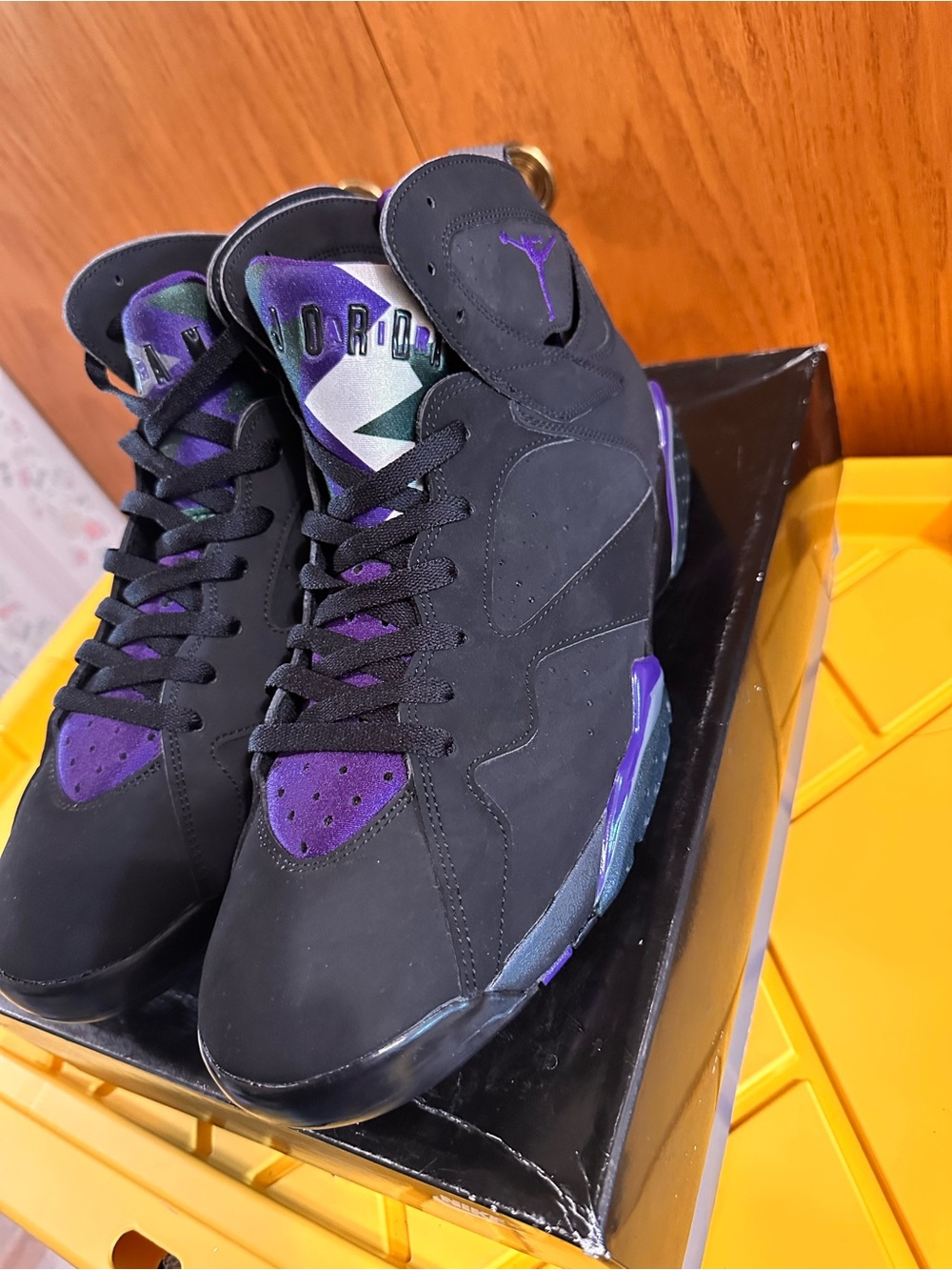 Size 13 - Air Jordan 7 Retro PE Ray Allen Black Purple EUR 47.5 CM 31 - Picture 4 of 13